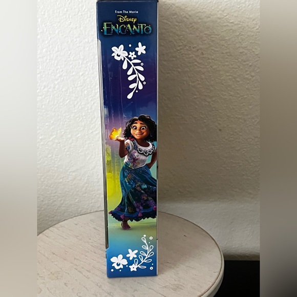 Disney Encanto Little People Figure Collection - Picture 4 of 4